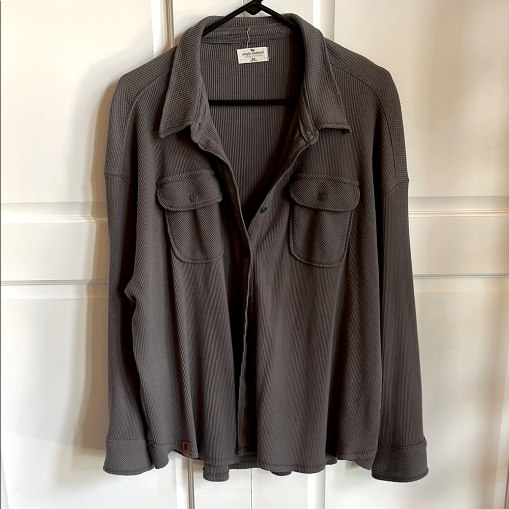 Simply Southern like new! Grey waffle knit shacket!